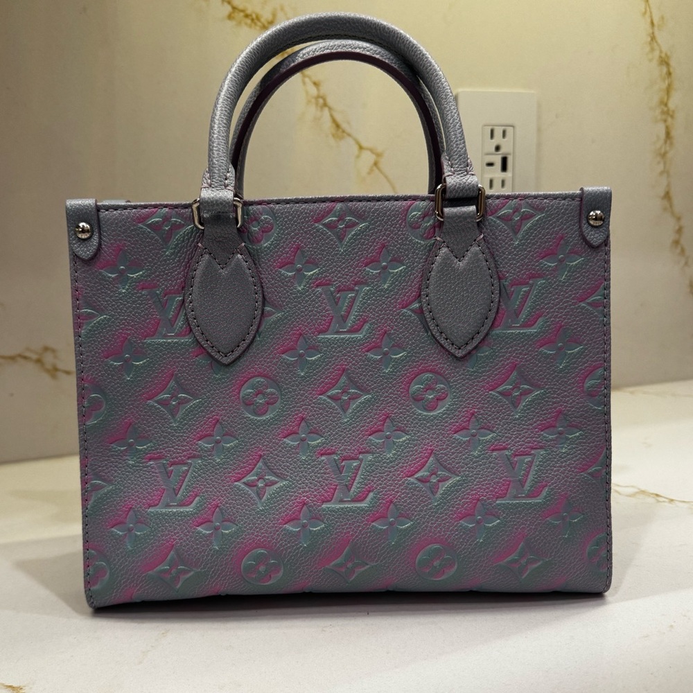 Louis Vuitton Stardust On the Go Empreinte Monogram Lilah tote PM